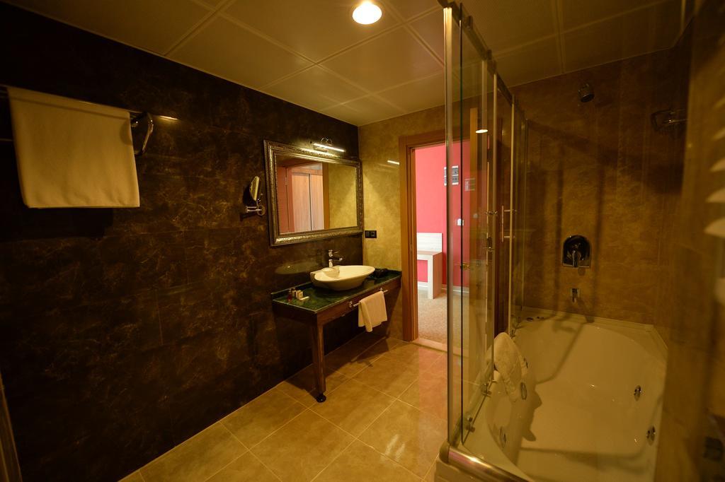 Neba Royal Hotel Samsun Oda fotoğraf
